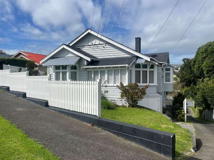 24 Kakariki Avenue_0