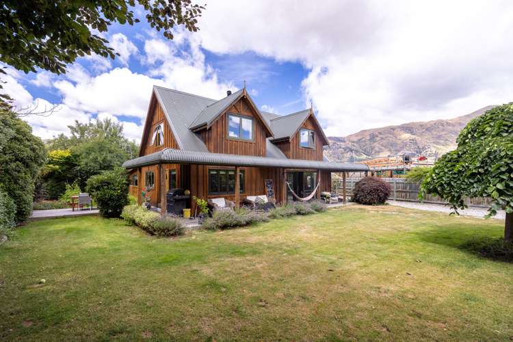 237 Stone Street Wanaka_0