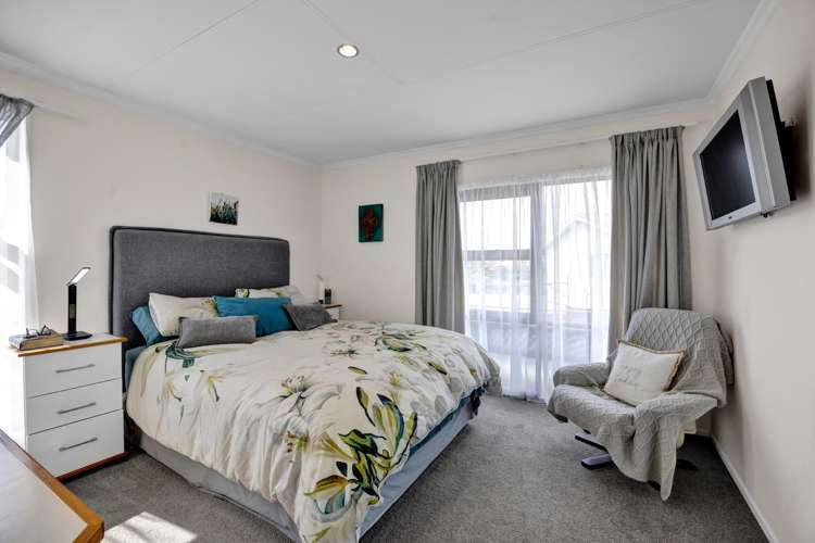 7 Ponderosa Place Opunake_10