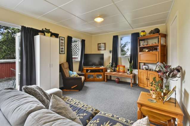 5 Lipscombe Road Kaiaua_1