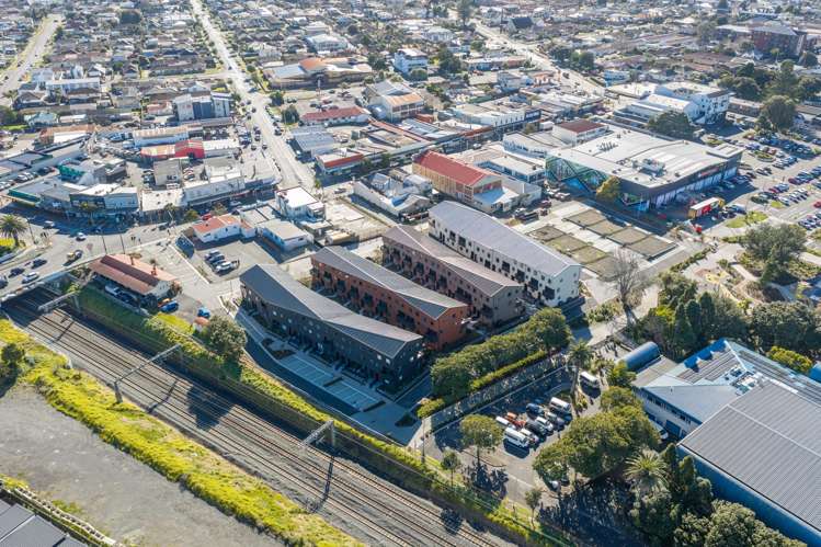 3 Pikotoetoe Lane Papatoetoe_9