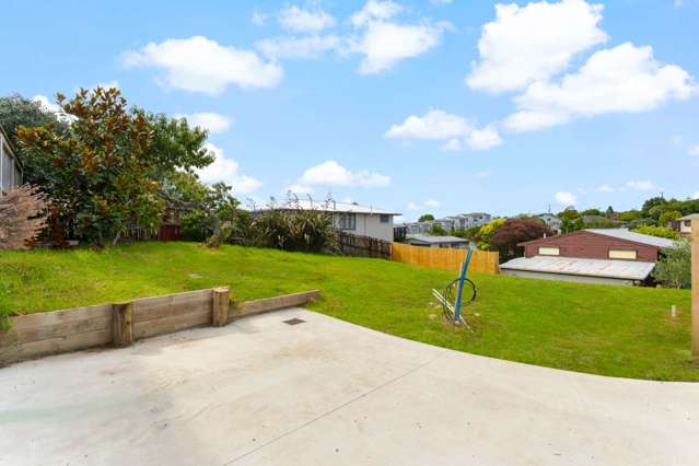 62B McLeod Road Te Atatu South_4