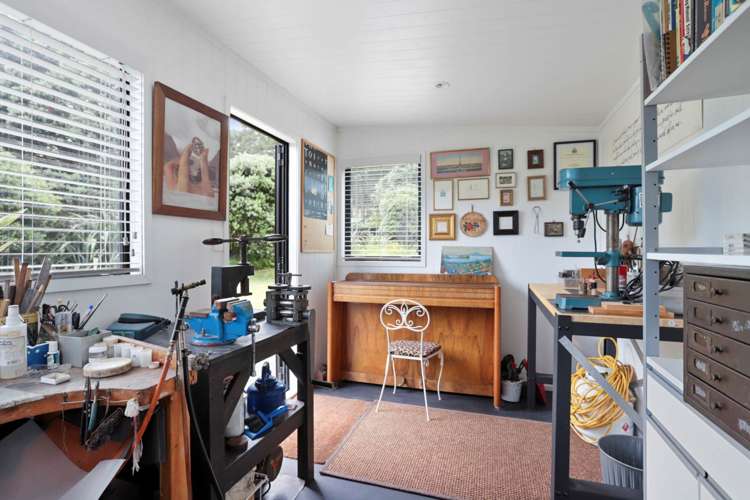 266 Bethells Road Bethells Beach_19