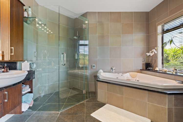 197 Reid Road Papamoa_18