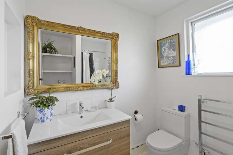 2a Mcintyre Street Shirley_10