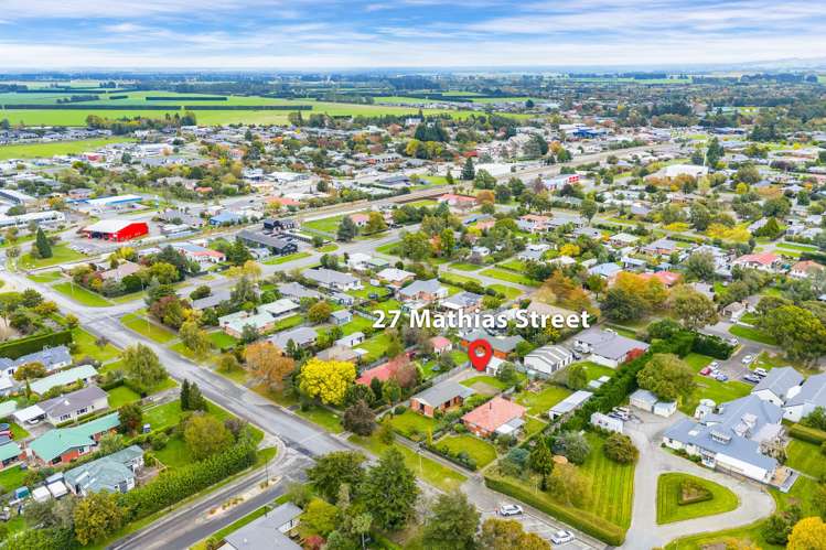 27 Mathias Street Darfield_16