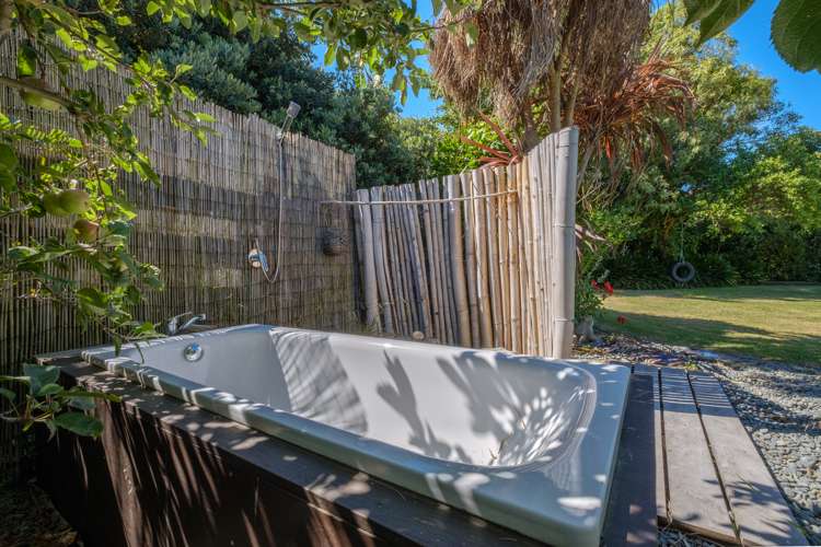 36 Lloyd George Road Wainui_16