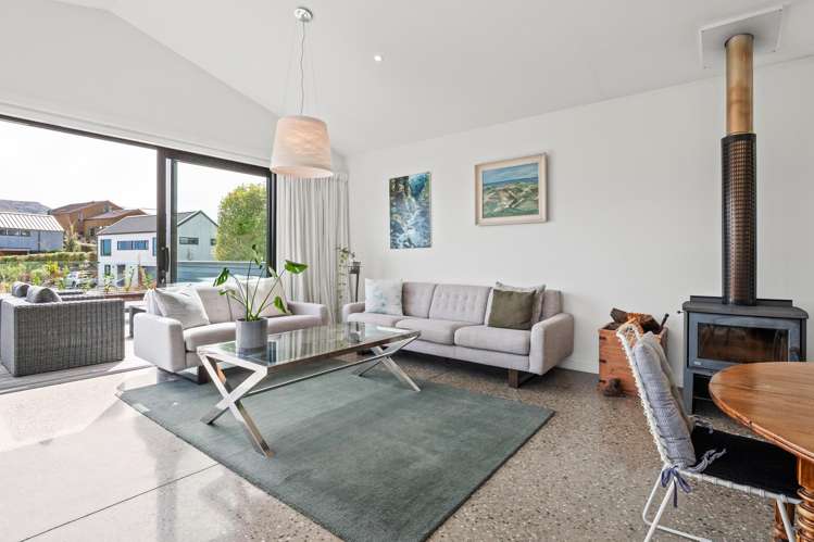 11 McKellar Drive Jacks Point_16