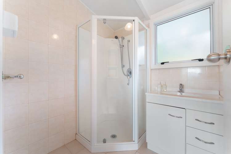 219 School Road Waimauku_14