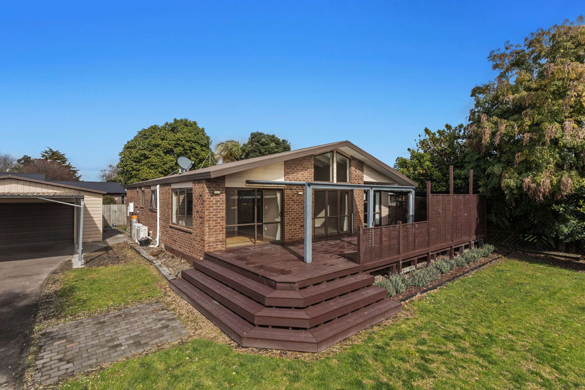 7 Olive Grove Edgecumbe_0