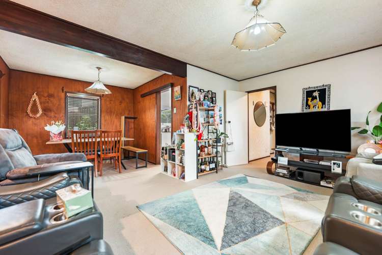 2 Yarra Place Botany Downs_5