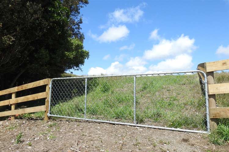 34 Grefor Lane Waitarere_1