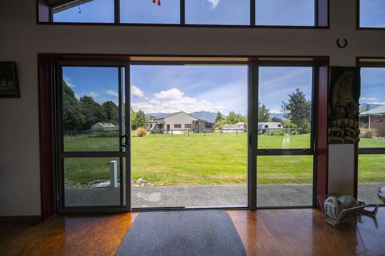 22 Paton Place Te Anau_19