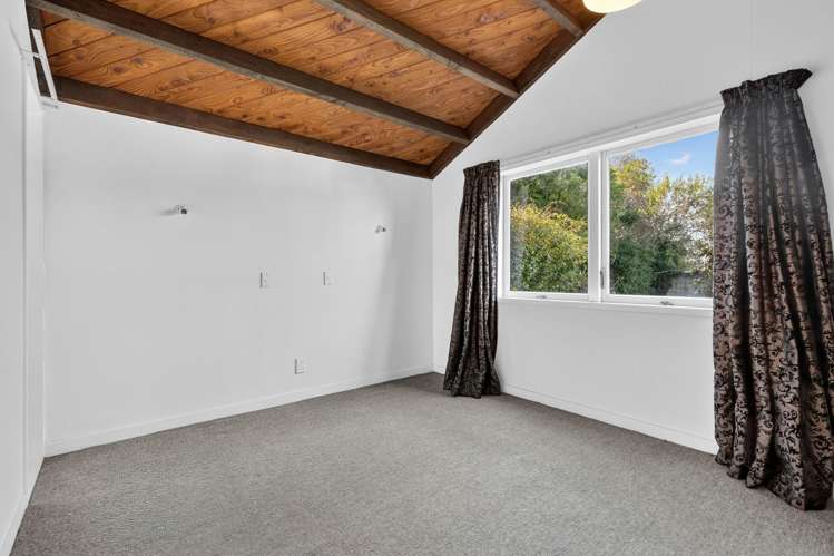 913 River Road Queenwood_37