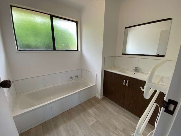 388b Ngatai Road Bellevue_9