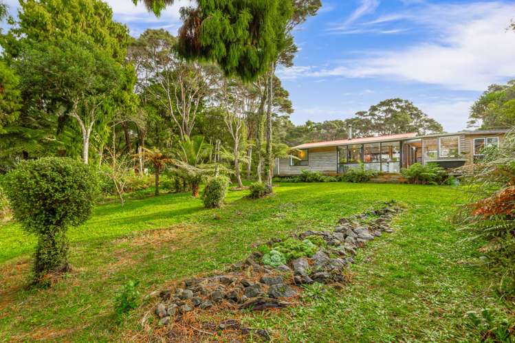 196 Mountain Road Henderson Valley_24