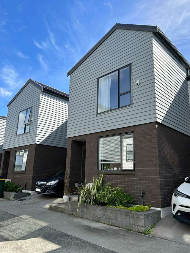 5 Totara Haeata Lane Flat Bush_1