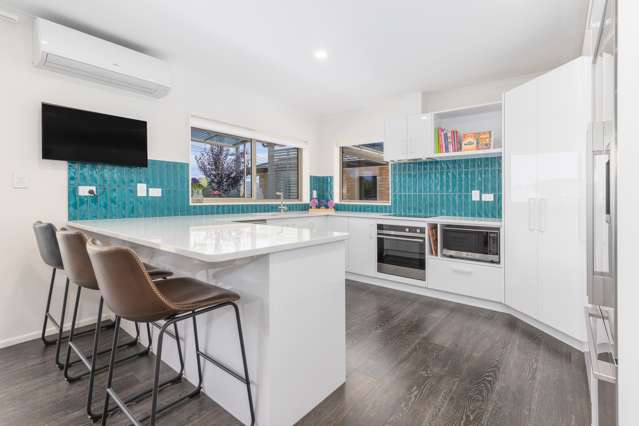 1 Harry Shaw Way Raumati South_2