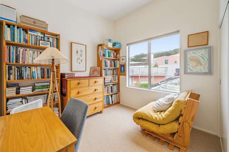 80 Saddleback Grove Karori_14