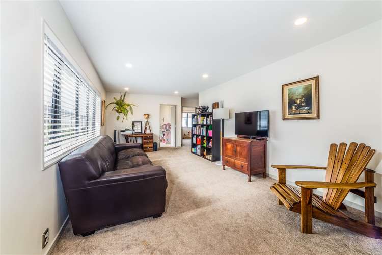 10 Hangar Lane Whenuapai_10