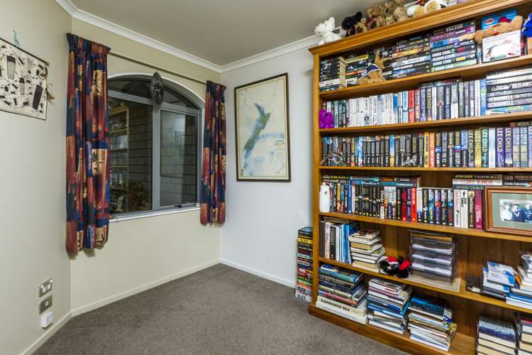 14 Wanderers Avenue Brightwater_17