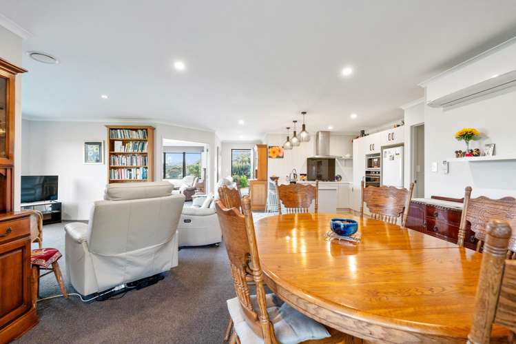 31 Muritai Road Parua Bay_16