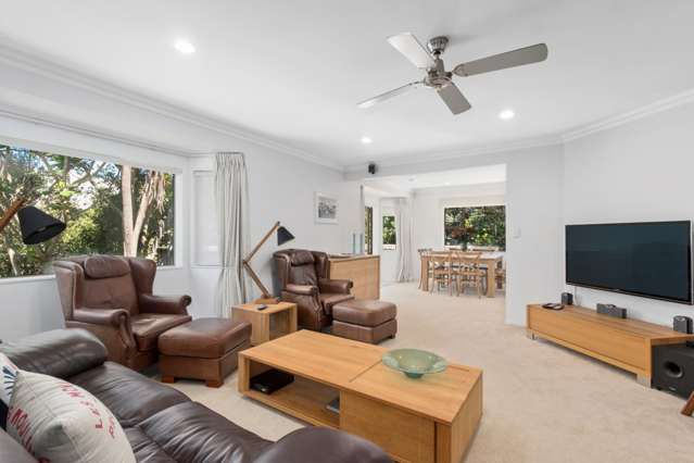 6 Chenery Road Red Beach_3