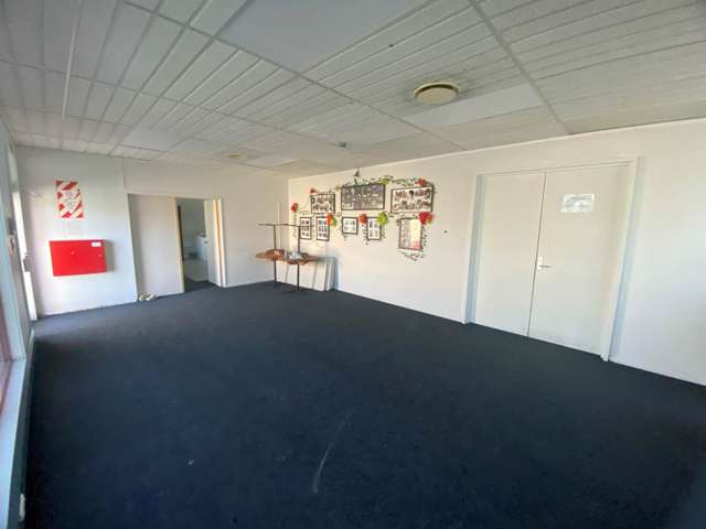 4 Kingsford-Smith Place Mangere_3