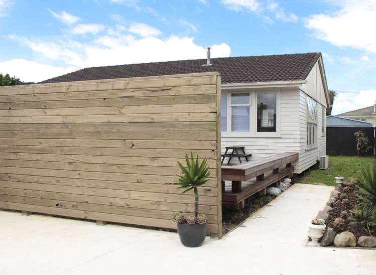 10 Carnac Place Mangere East_1