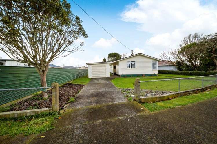 6 Kauri Crescent Hawera_4