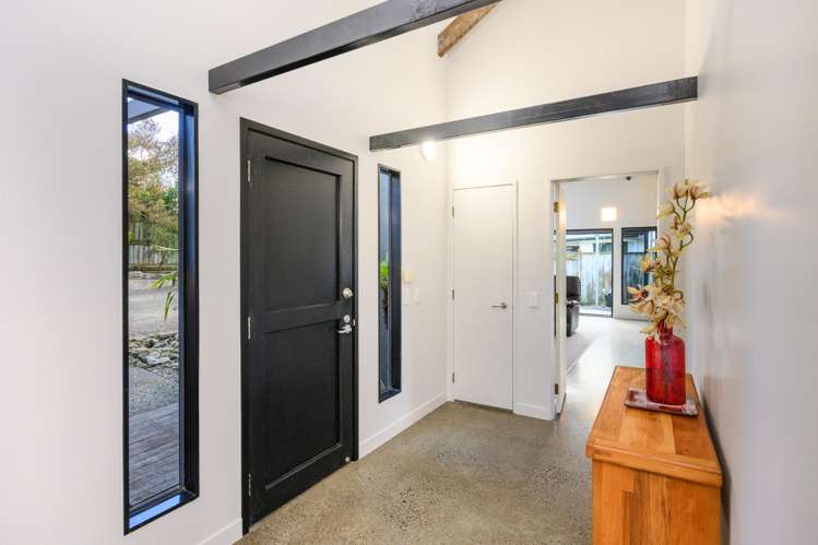 151 Summerhill Drive Fitzherbert_6