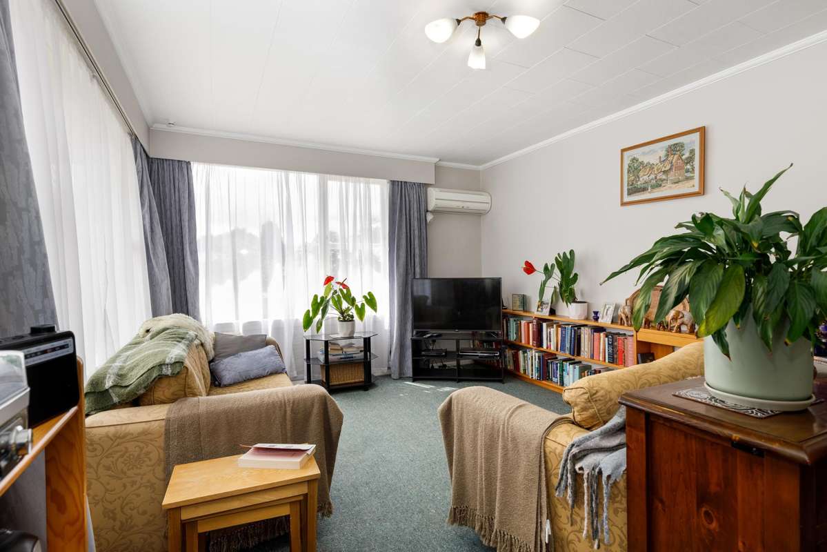 168 Redwood Street_5