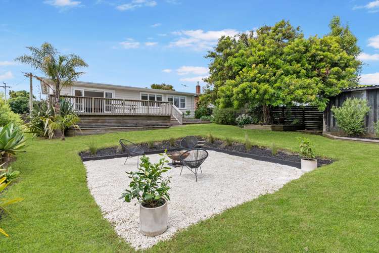 7 Edgerton Road Te Atatu Peninsula_12