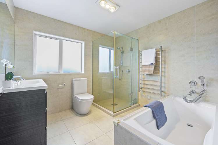 33 Clady Drive Flat Bush_14
