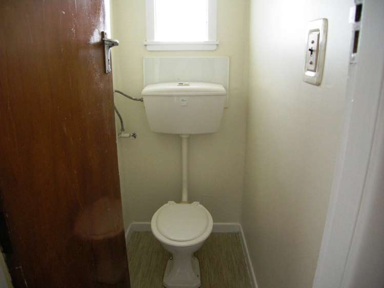 373 Massey Road Mangere East_13