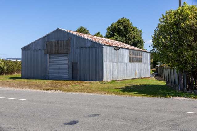 6 Papatotara Road Tuatapere_2