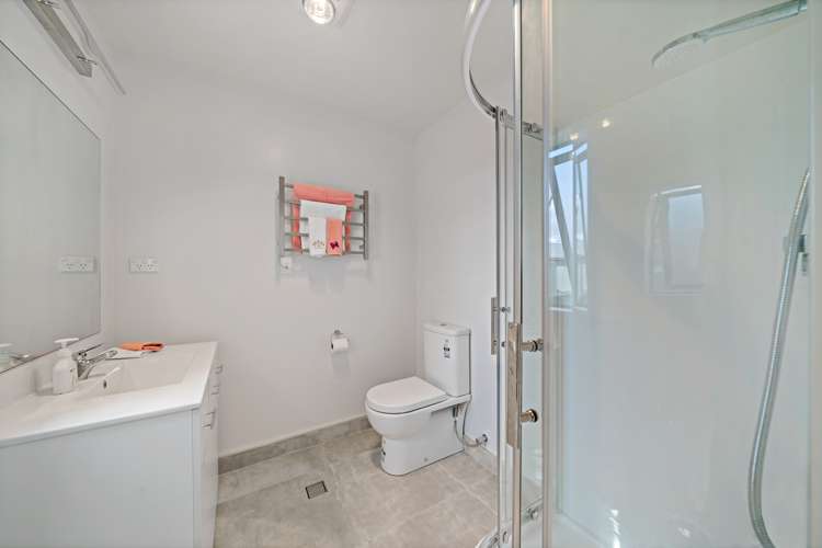 6 Kearns Drive Hobsonville_12