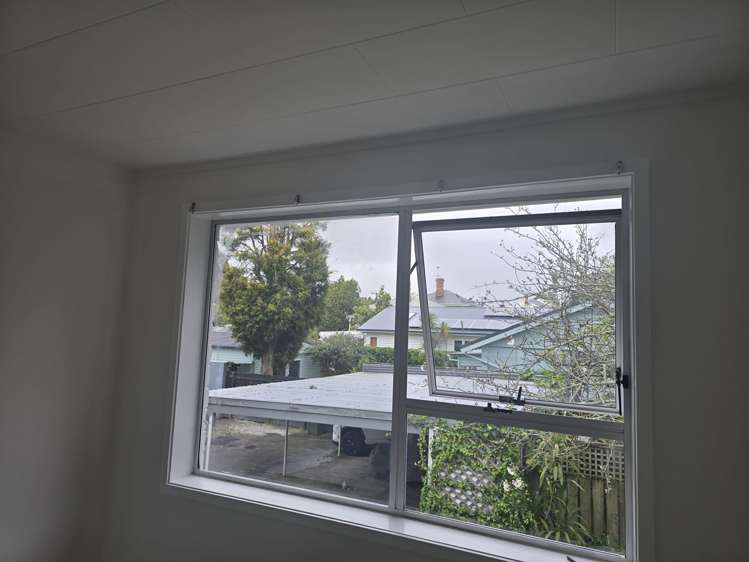 3/56 Fourth Avenue Kingsland_8