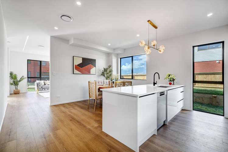 12 Parehua Lane Swanson_15