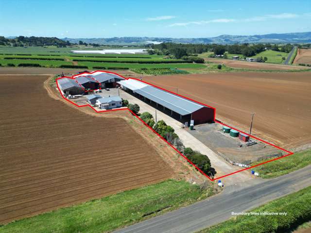 PRIME RURAL HUB WITH YARD