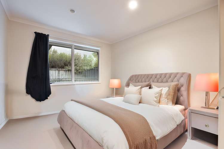 17 Edward Street Grandview Heights_10