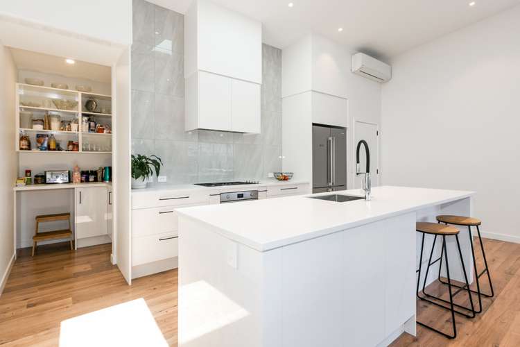 16 Aspiring Drive Poraiti_2