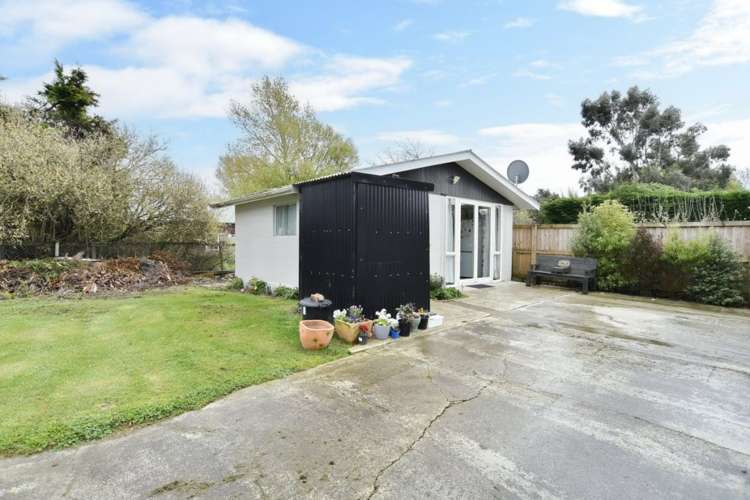 27 Kings Avenue Waikuku Beach_14