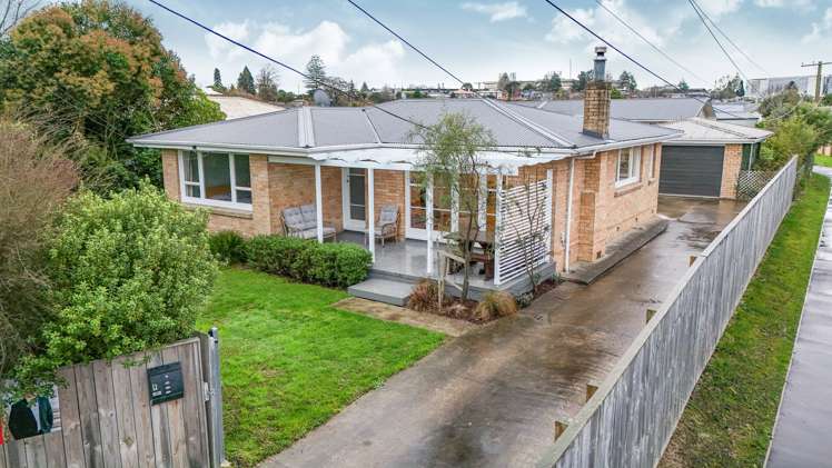 9 Orelio Street Hillcrest_19