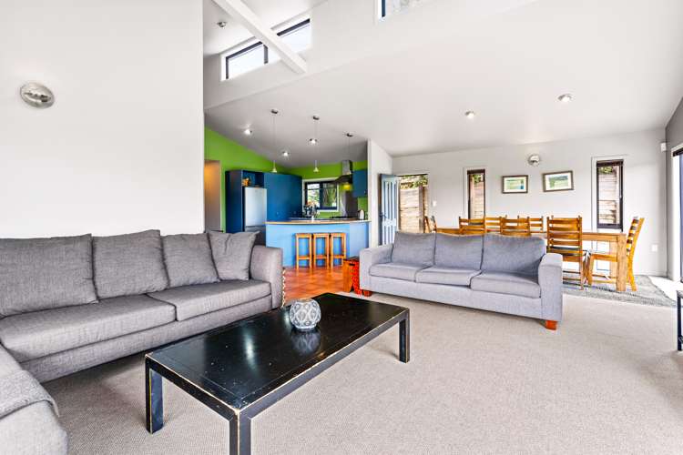 168 Rockell Road Whananaki_16
