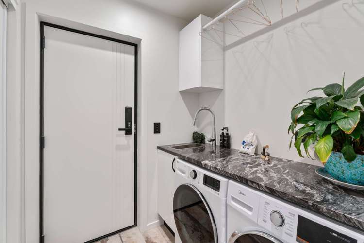 52 Stratford Drive Cromwell_13