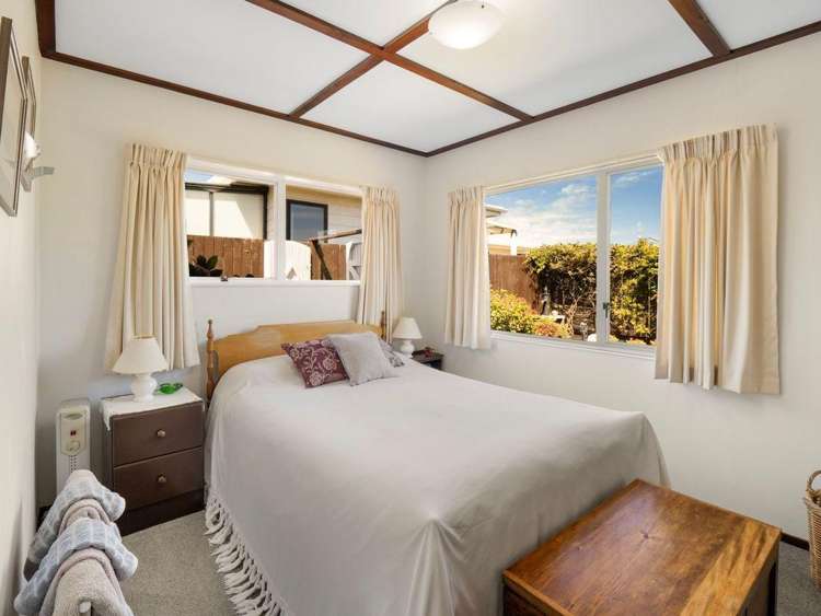 54B Treadwell Street 1227_11