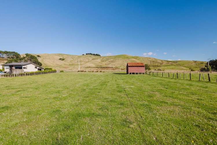 47 49, 53, 59, 65, 67, 69, 71 Seaview Road and Sophy Street Herbertville_14