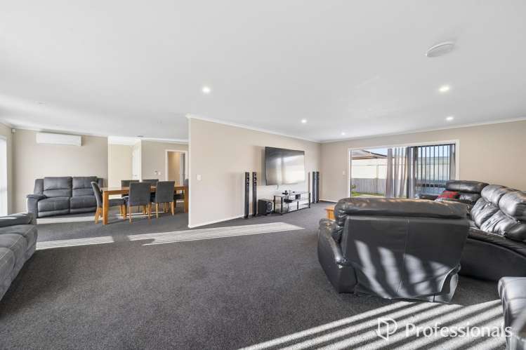 6 Jack Vaughan Grove Wainuiomata_3