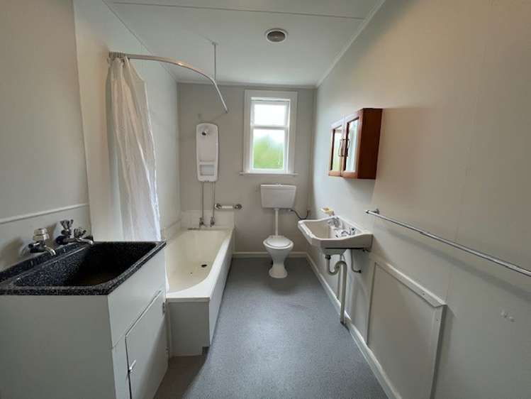 1/56 Alexander Street 10446_5